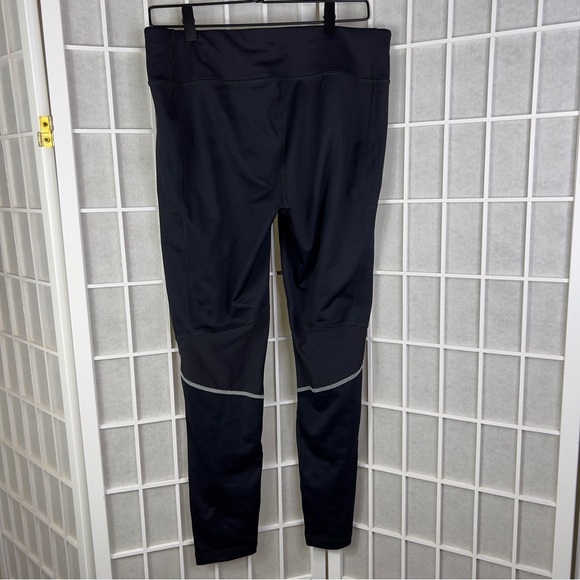 FILA Black Capri Leggings with Rainbow Stripes - Size Large - Picture 5 of 14